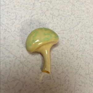 Vintage enameled mushroom brooch